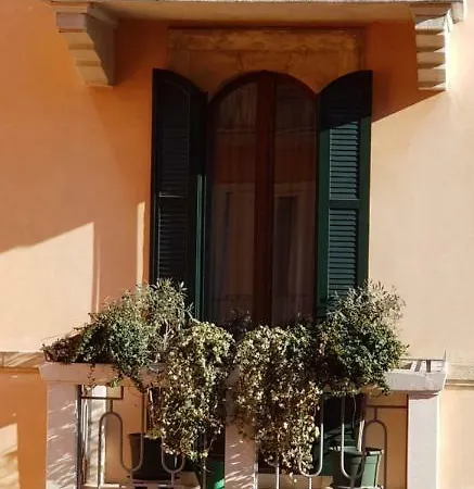 Pied A Terre - Atelier Apartment Verona